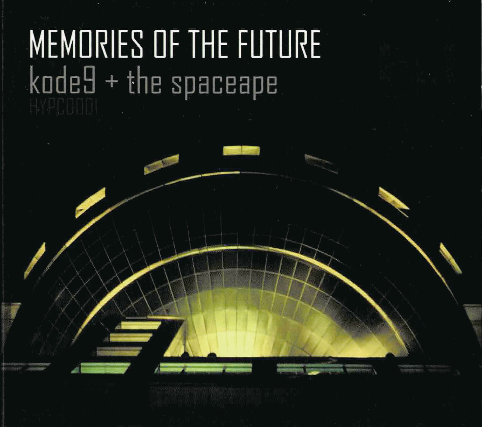 コード9、ザ・スペースエイプ『メモリー・オブ・ザ・フューチャー』2006年。Hyperdub（HYPCD001）。カバー写真：Marco Bettoni。Spotify、Apple Music、AmazonMusicにて配信中。photo_Tatsuo Iso